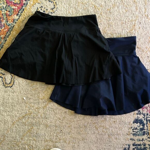 2-Piece Lot – Girls’ Active Skorts – Size 8/130 - Picture 1 of 3
